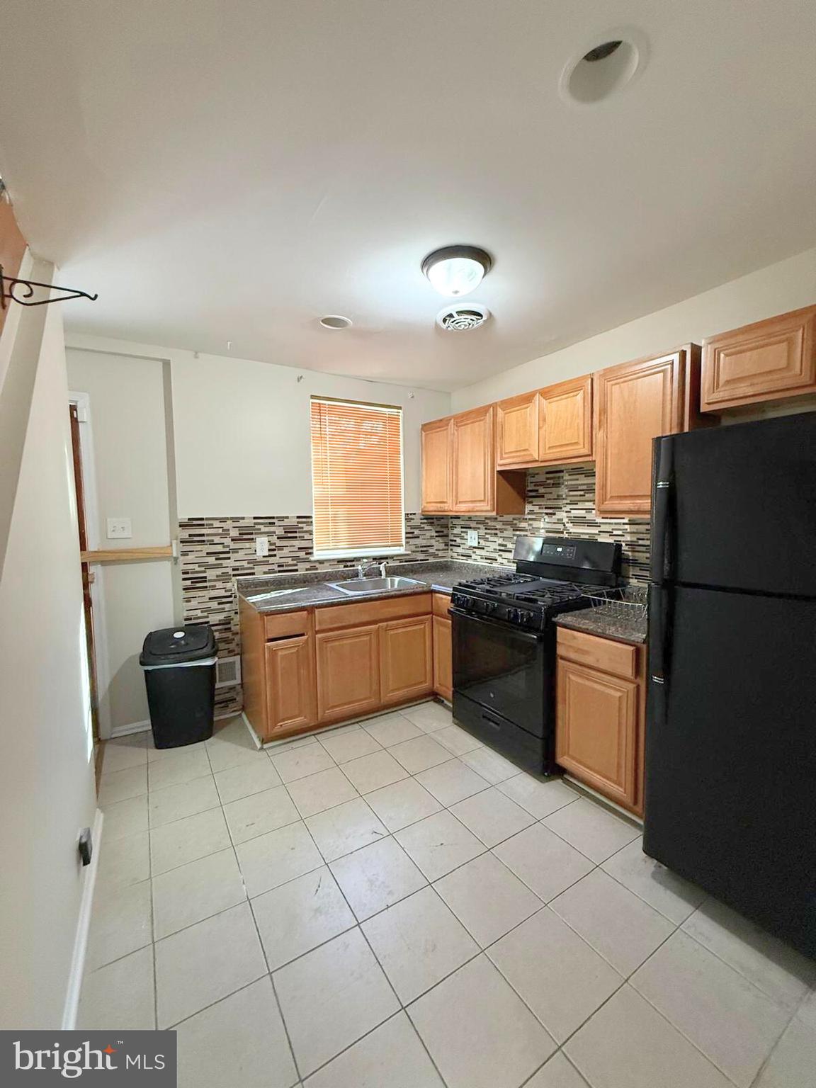 549 Mosher Street Baltimore, MD 21217 - Photo 16 of 42