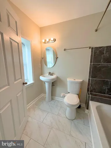 $1,450 | 549 Mosher Street, Baltimore, MD 21217