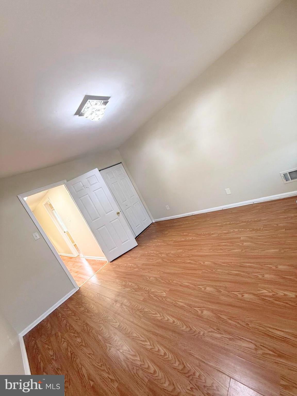 549 Mosher Street Baltimore, MD 21217 - Photo 30 of 42