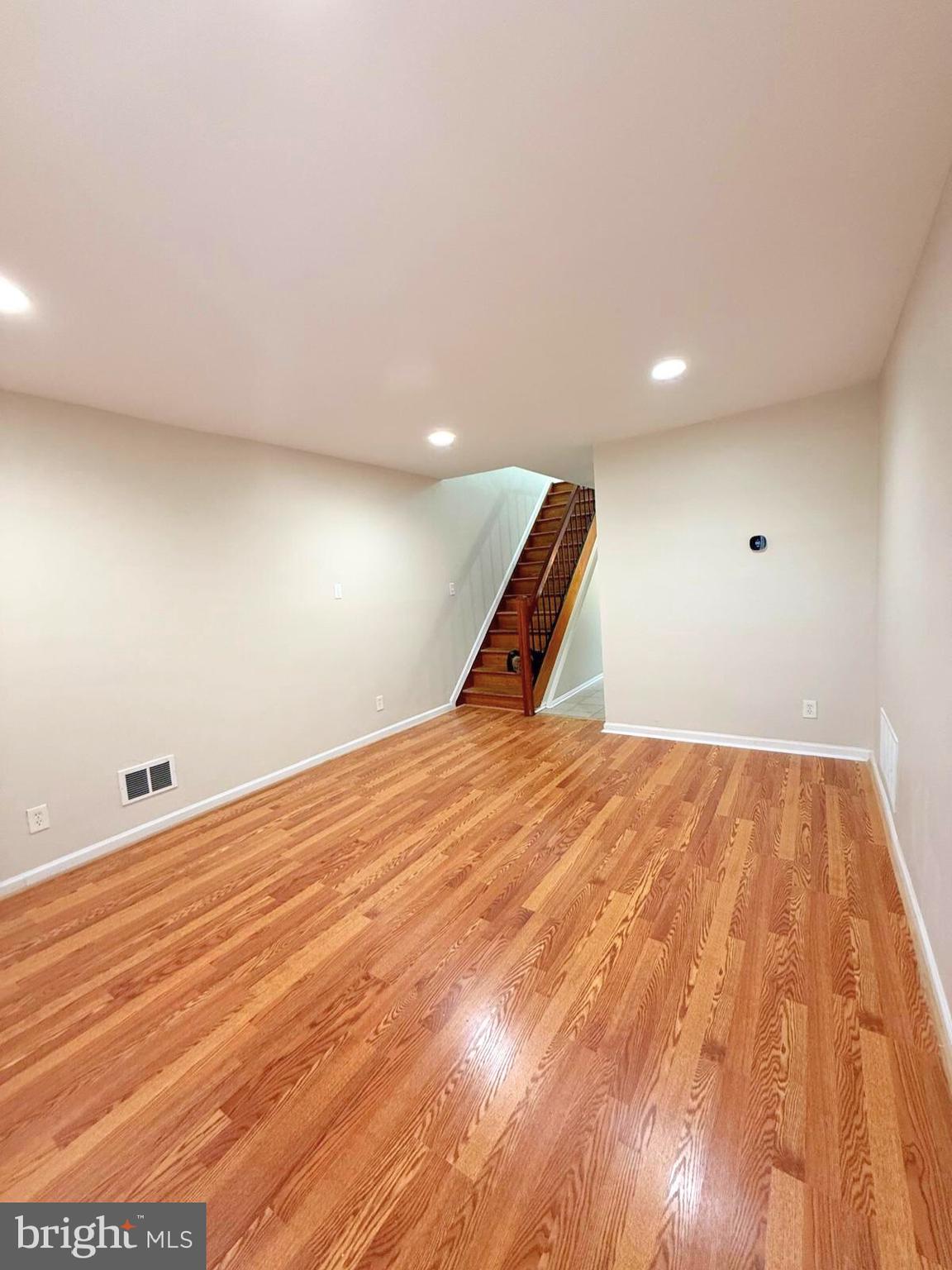 549 Mosher Street Baltimore, MD 21217 - Photo 7 of 42