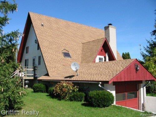16152 Arnold Road Gregory, MI 48137 - Photo 11 of 12 back.jpg