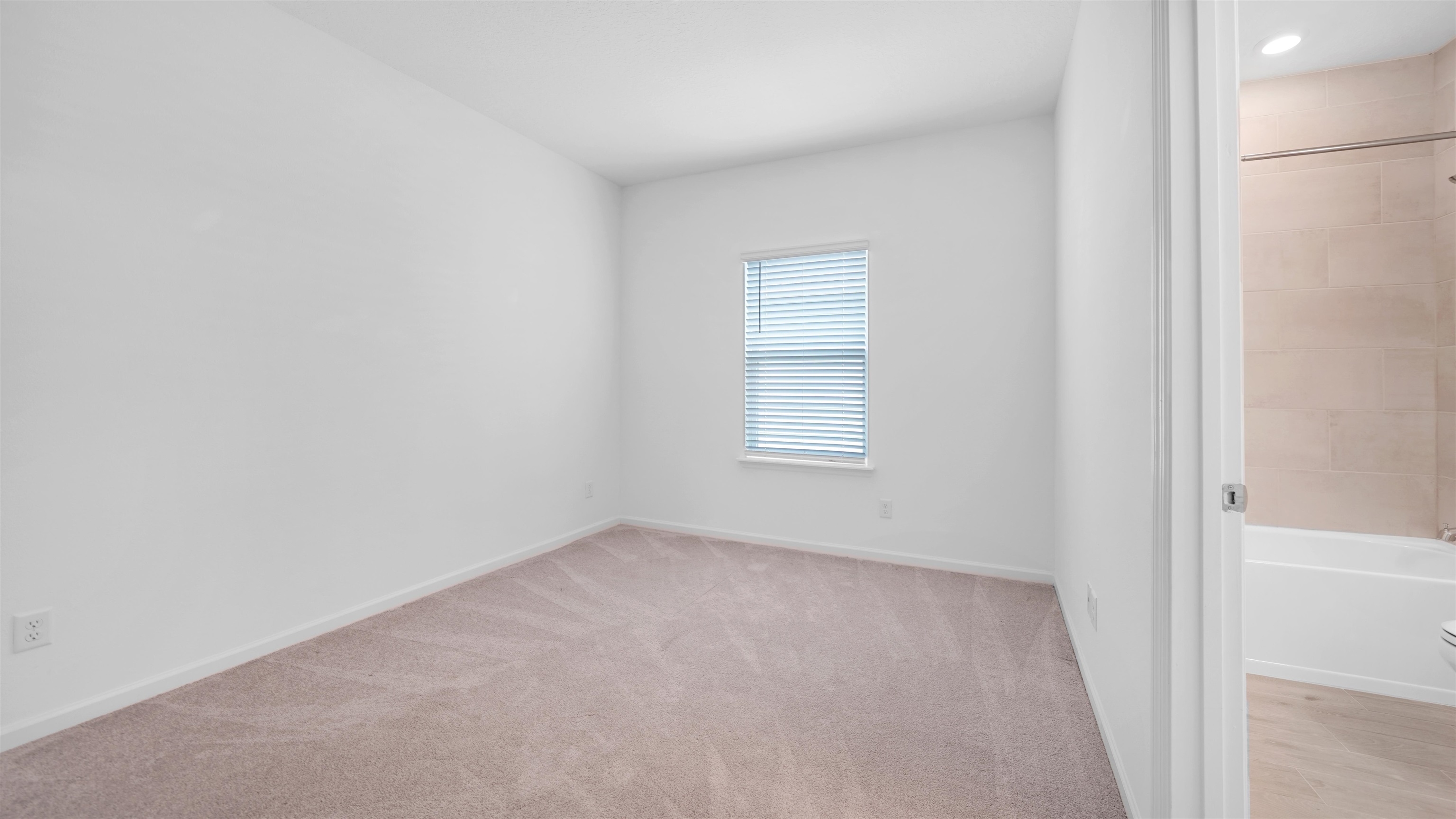 264 Lake Sinclair Street St. Augustine, FL 32084 - Photo 28 of 40 a view of an empty room with a window