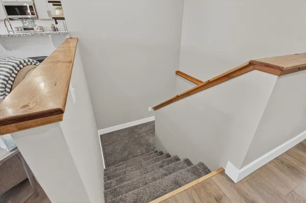 $399,900 | 15371 Buck Hollow Drive, Gowen, MI 49326