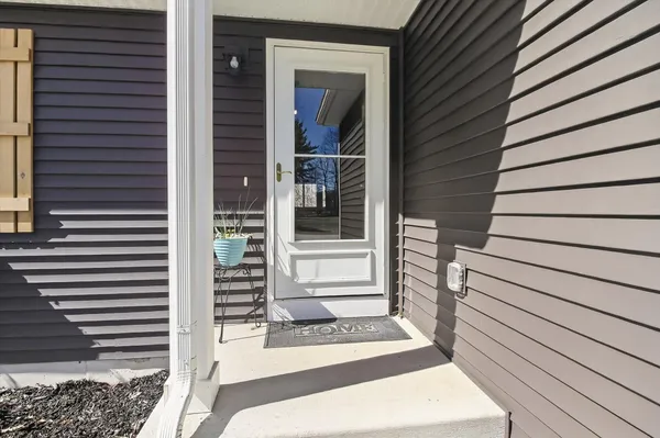 $399,900 | 15371 Buck Hollow Drive, Gowen, MI 49326