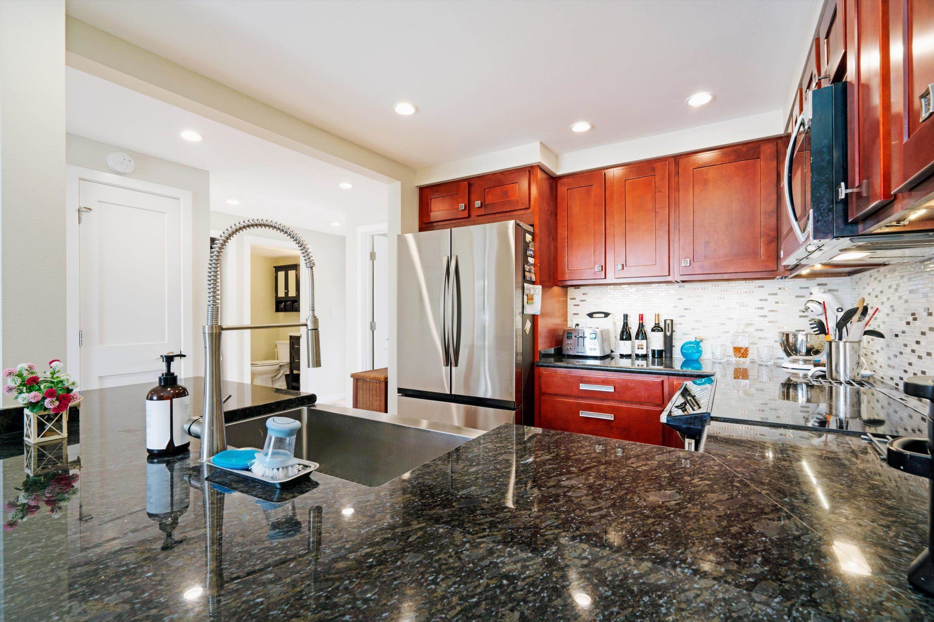 2747 South Kihei Road, Unit B203 Kihei, HI 96753 - Photo 20 of 44 a living room with furniture