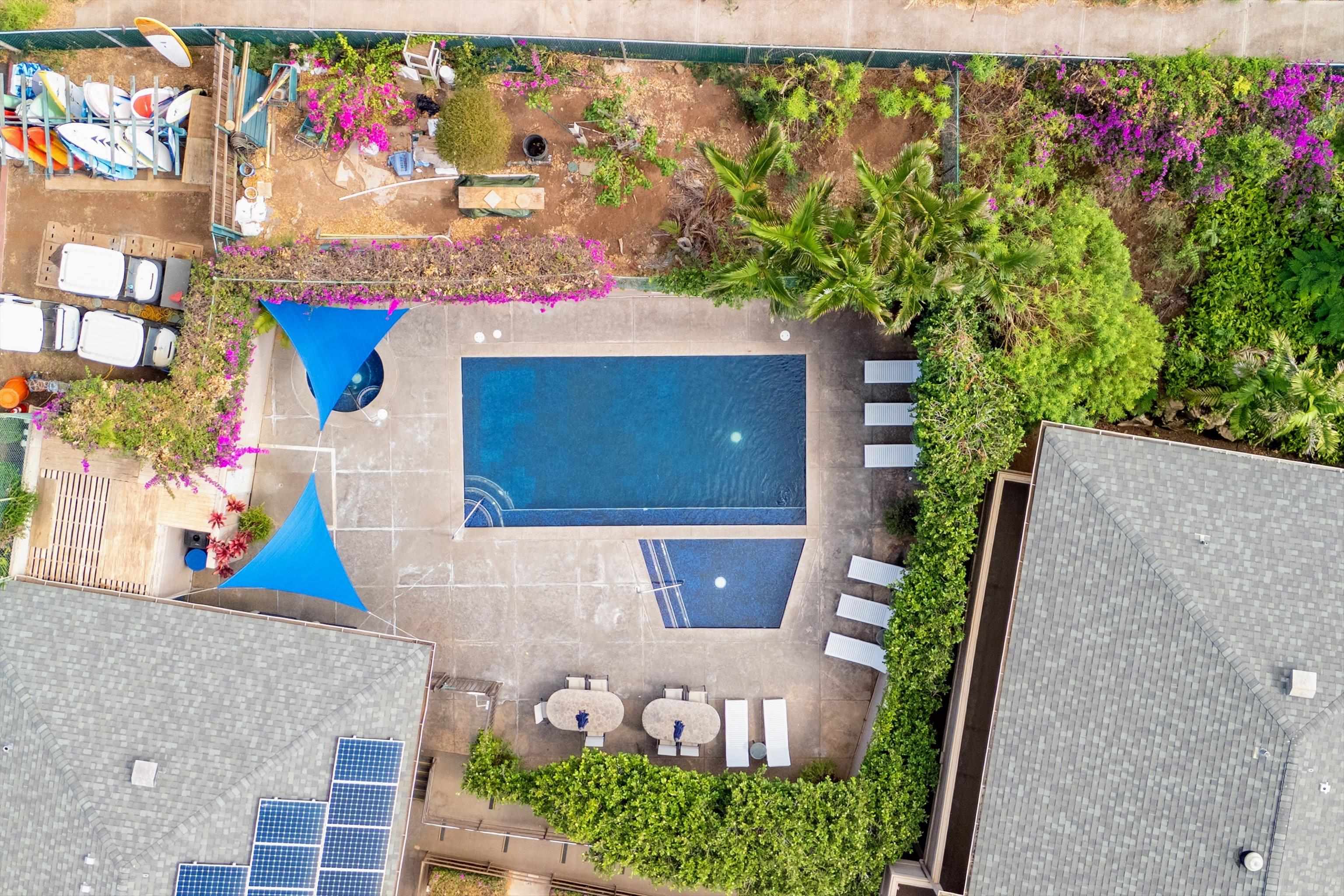 2747 South Kihei Road, Unit B203 Kihei, HI 96753 - Photo 38 of 44 view of front door with outdoor