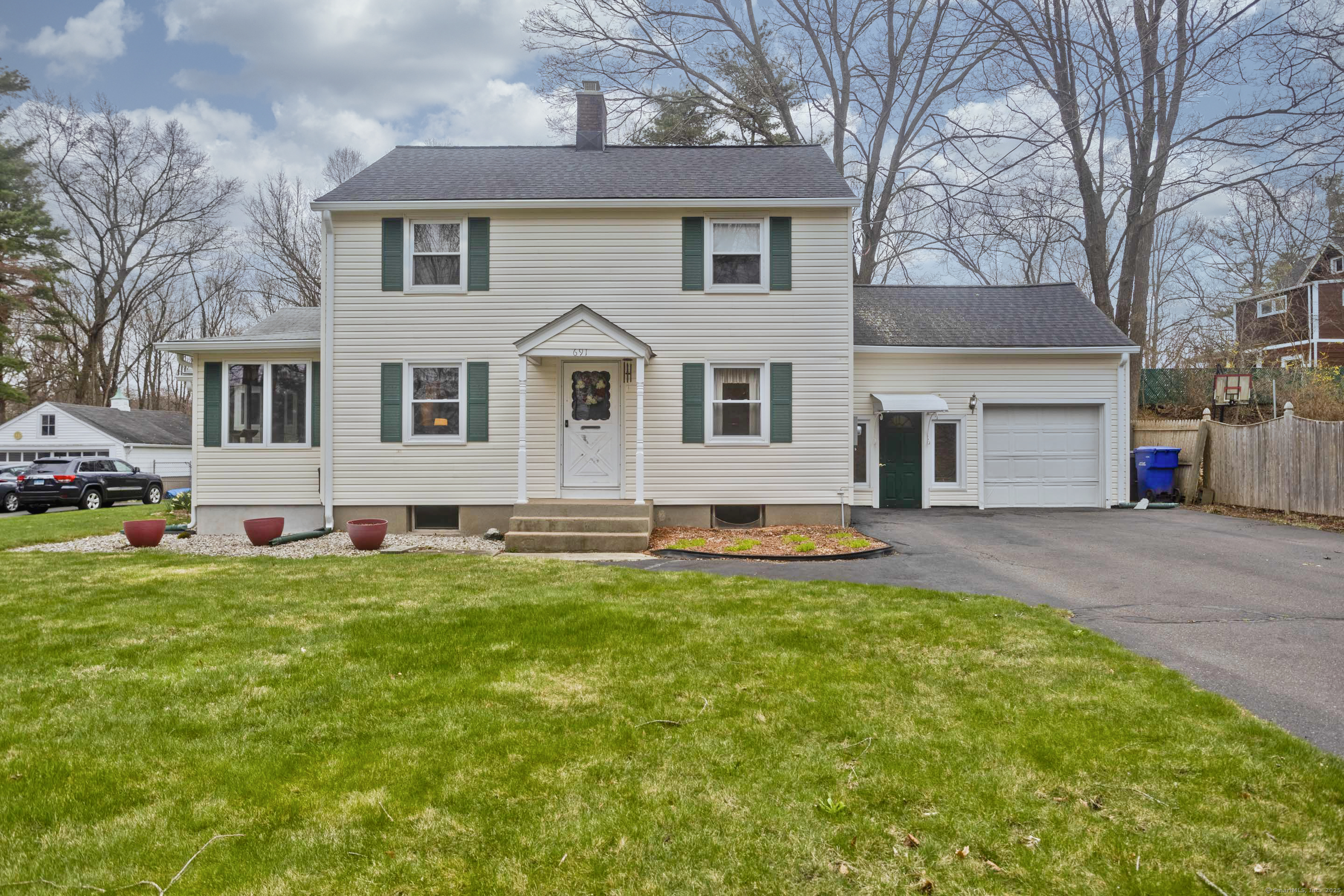 691 Chapel Road South Windsor, CT 06074 - Photo 1 of 1 Gallery Image 1