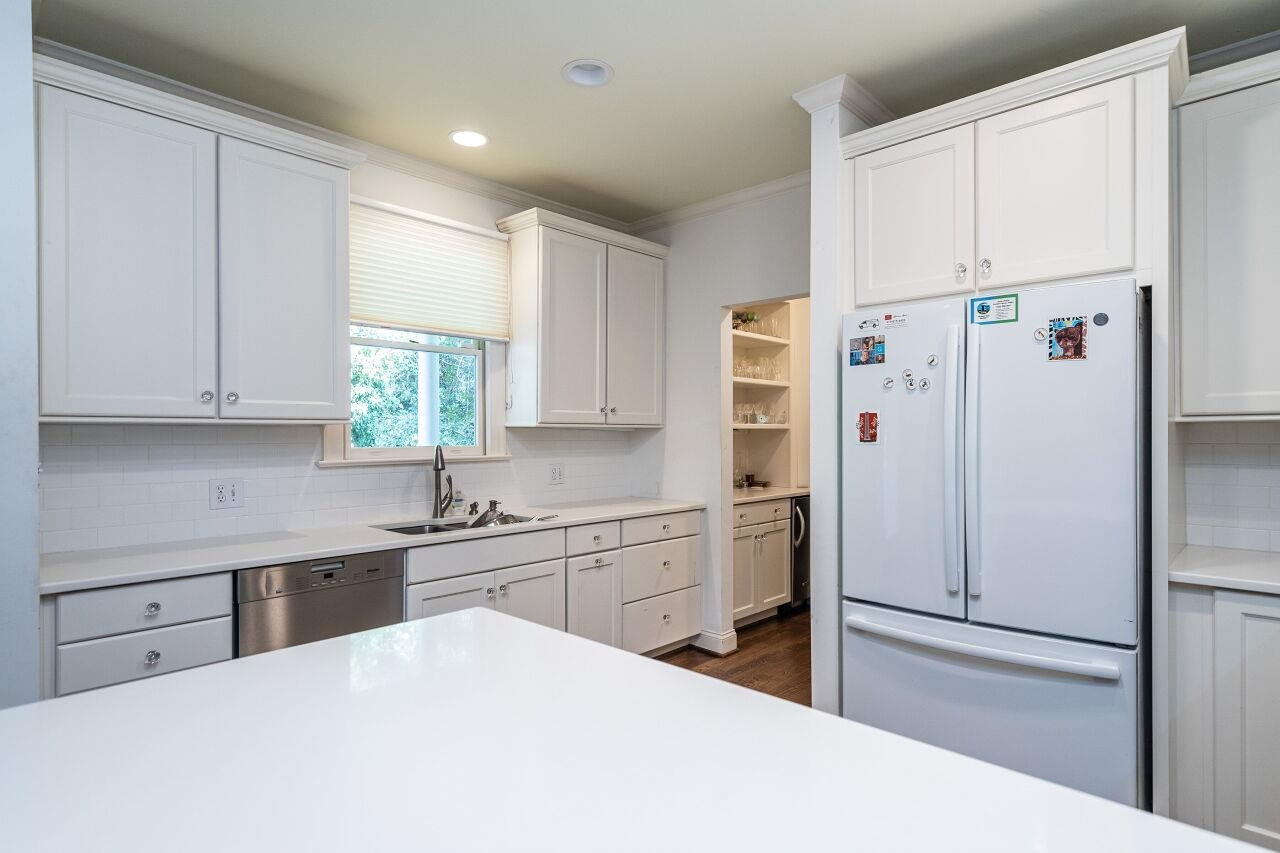 100 Edenburgh Road, Unit 204 Raleigh, NC 27608 - Photo 13 of 22 Photo 13