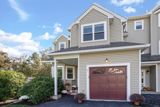 $849,000 | 18 Tisdale Drive, Unit 18, Dover, MA 02030