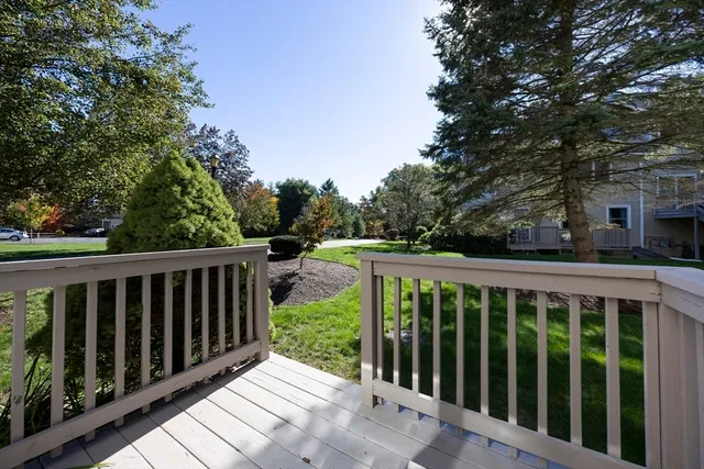 $849,000 | 18 Tisdale Drive, Unit 18, Dover, MA 02030