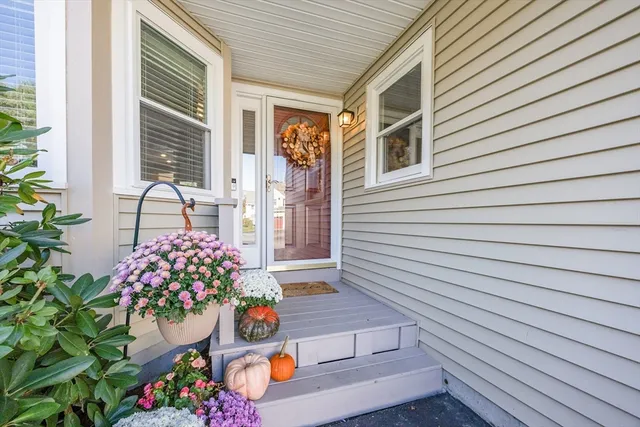 $849,000 | 18 Tisdale Drive, Unit 18, Dover, MA 02030