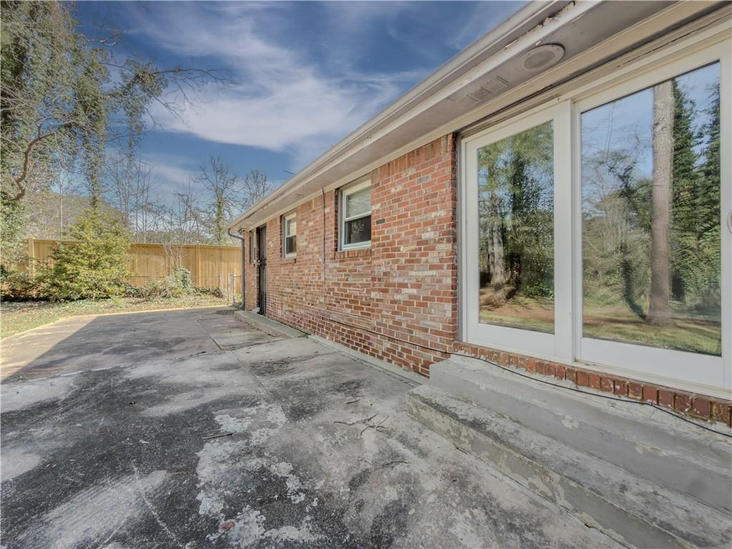 2428 Pine Springs Court Decatur, GA 30034 - Photo 33 of 42