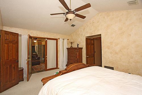 3064 Nautilus Road Middleburg, FL 32068 - Photo 16 of 21 Master Bedroom view 2