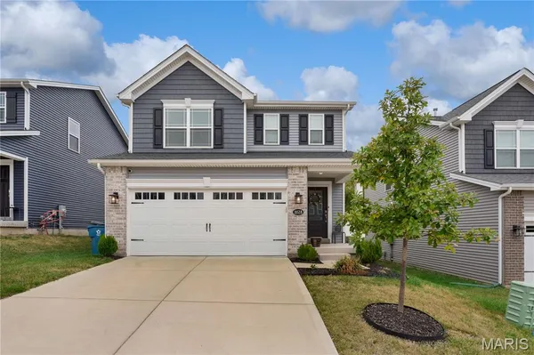 $385,000 | 11128 Fort Samuel Drive, Bridgeton, MO 63044