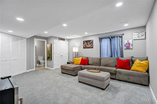 $400,000 | 11128 Fort Samuel Drive, Bridgeton, MO 63044