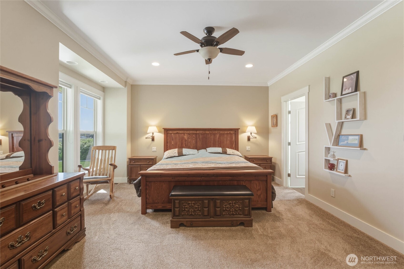 726 L Street Southwest Quincy, WA 98848 - Photo 30 of 40 a spacious bedroom with a bed and ceiling fan
