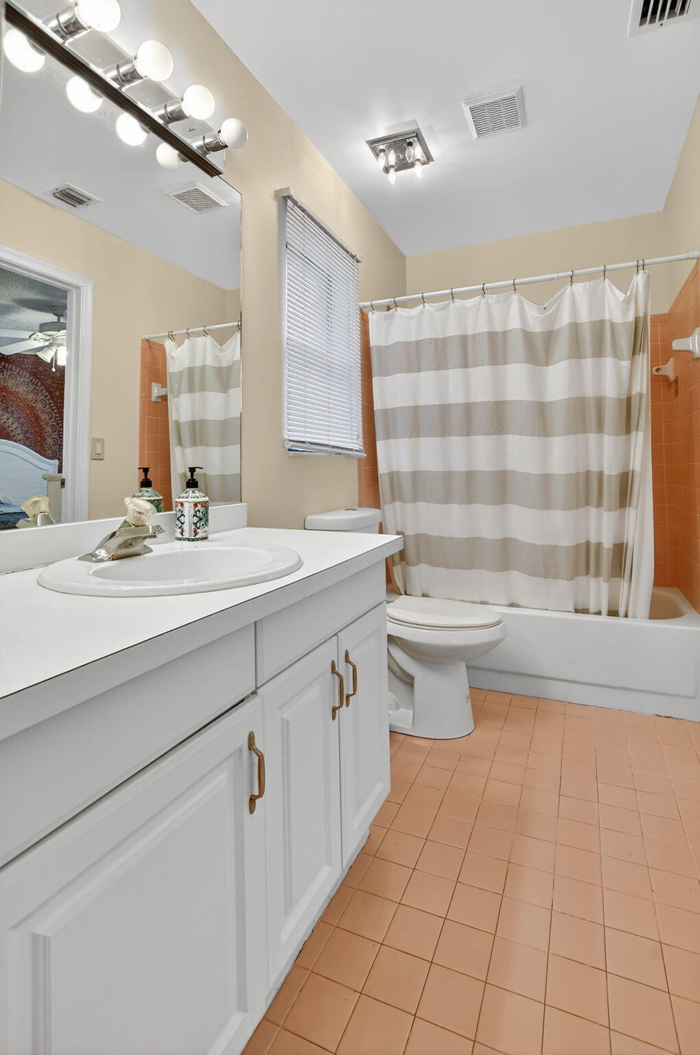 20803 Cabrillo Way Boca Raton, FL 33428 - Photo 26 of 89 2nd Bath