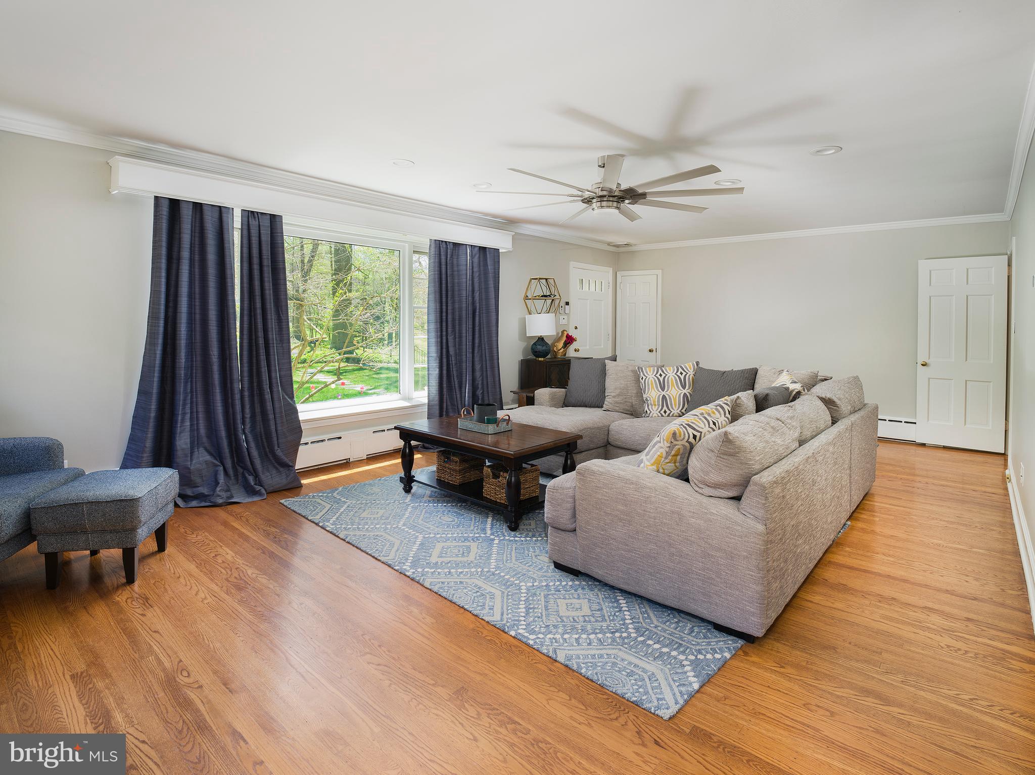 208 Marple Road Haverford, PA 19041 - Photo 6 of 26 Living Room