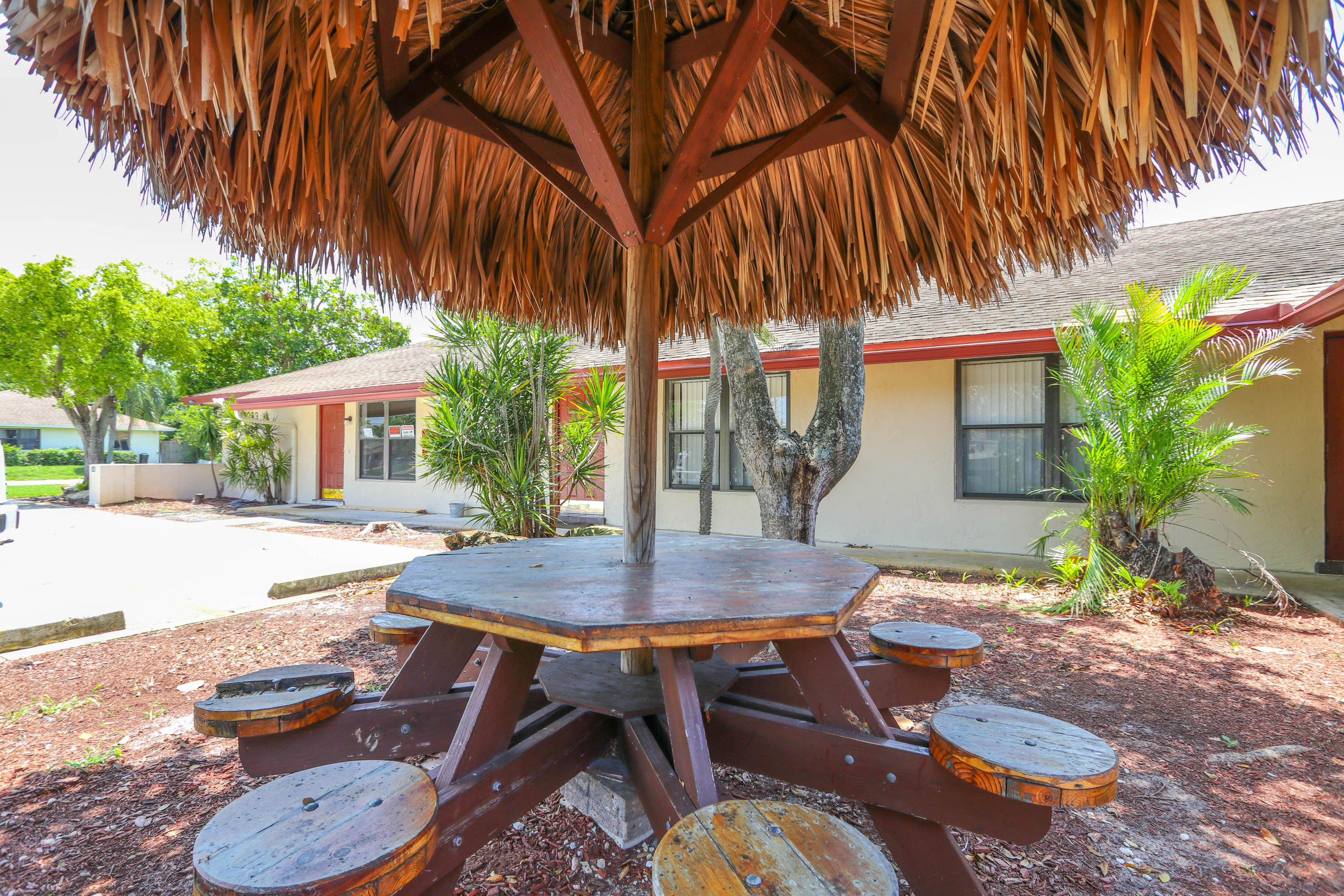 3083 Florida Mango Road, Unit 4 Lake Worth, FL 33461 - Photo 9 of 19 OUTDOOR RELAXING!