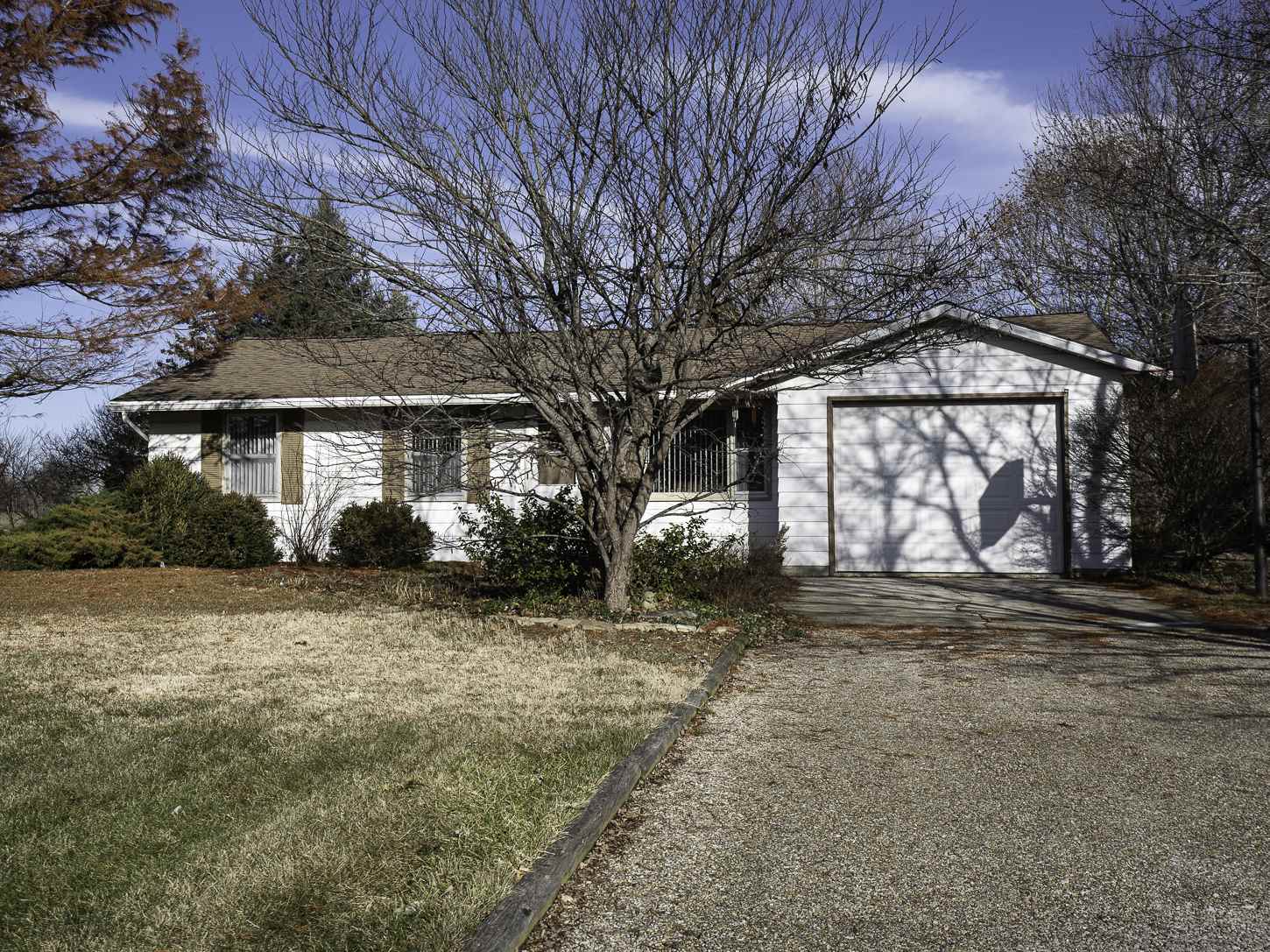 3222 West Wallen Road Fort Wayne, IN 46818 - Photo 1 of 34