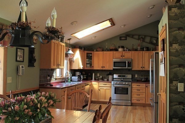 112 Reimers Road Monson, MA 01057 - Photo 14 of 41