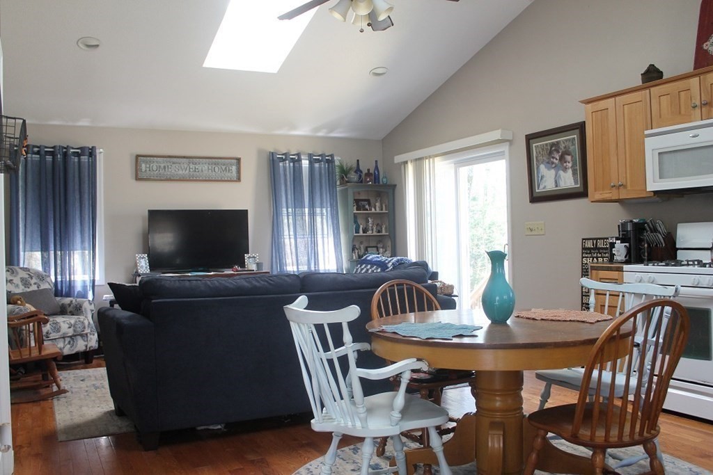 112 Reimers Road Monson, MA 01057 - Photo 34 of 41