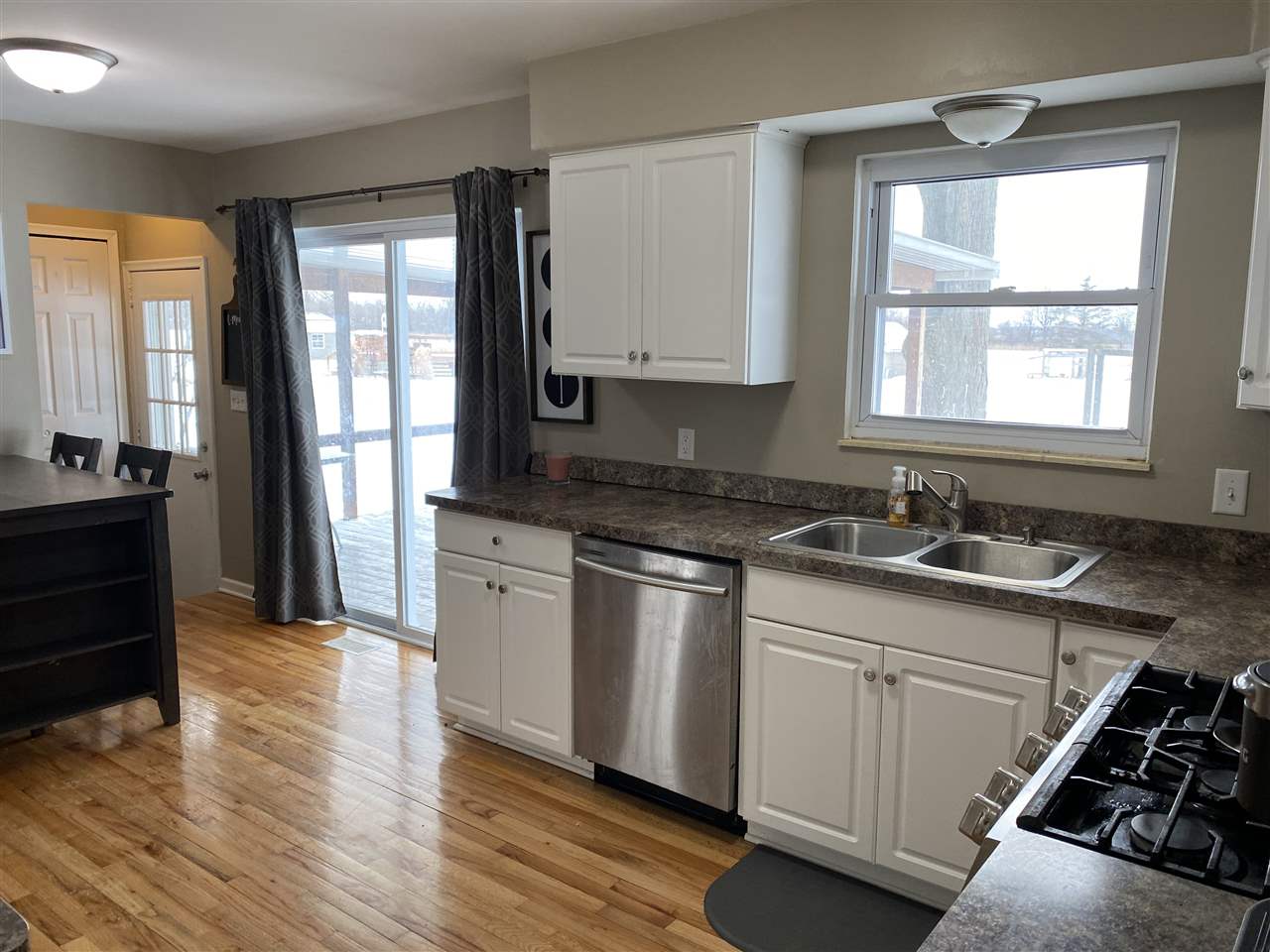 14119 Elms Road Montrose, MI 48457 - Photo 4 of 18 50034008-3.JPG