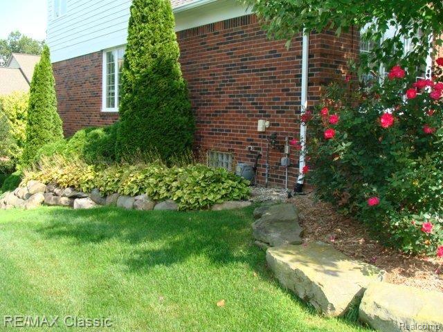 3737 Greenwood Street Rochester, MI 48309 - Photo 10 of 10 012