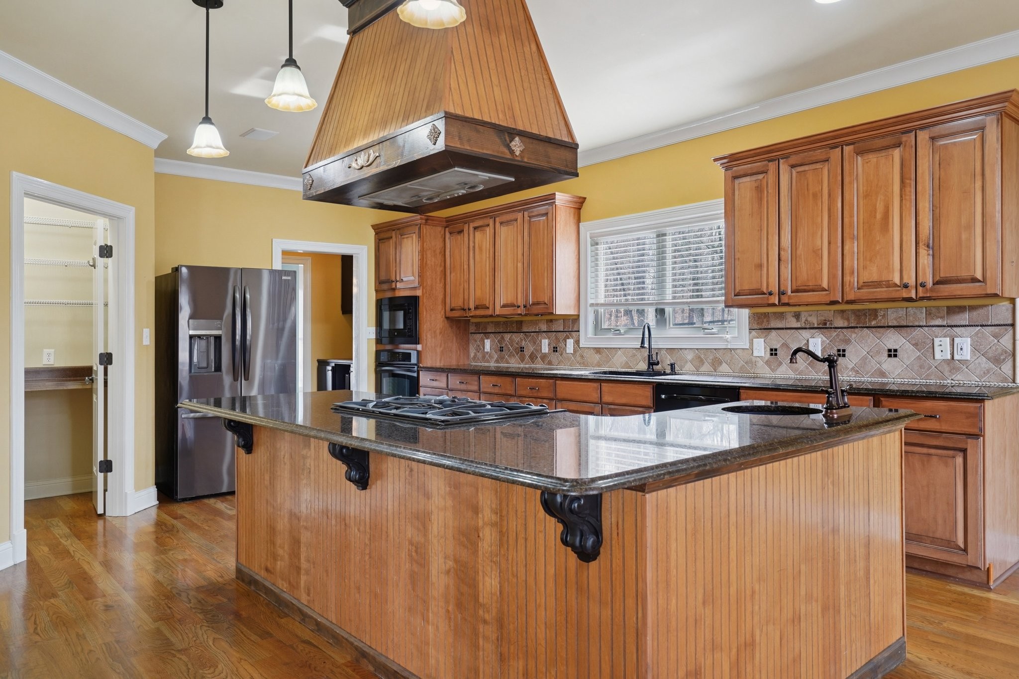 113 Timber Ridge Court Alvaton, KY 42122 - Photo 20 of 81 a kitchen with stainless steel appliances granite countertop a sink a refrigerator and cabinets