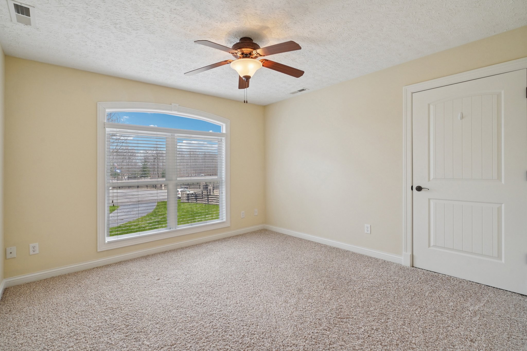 113 Timber Ridge Court Alvaton, KY 42122 - Photo 47 of 81 a view of an empty room with a window