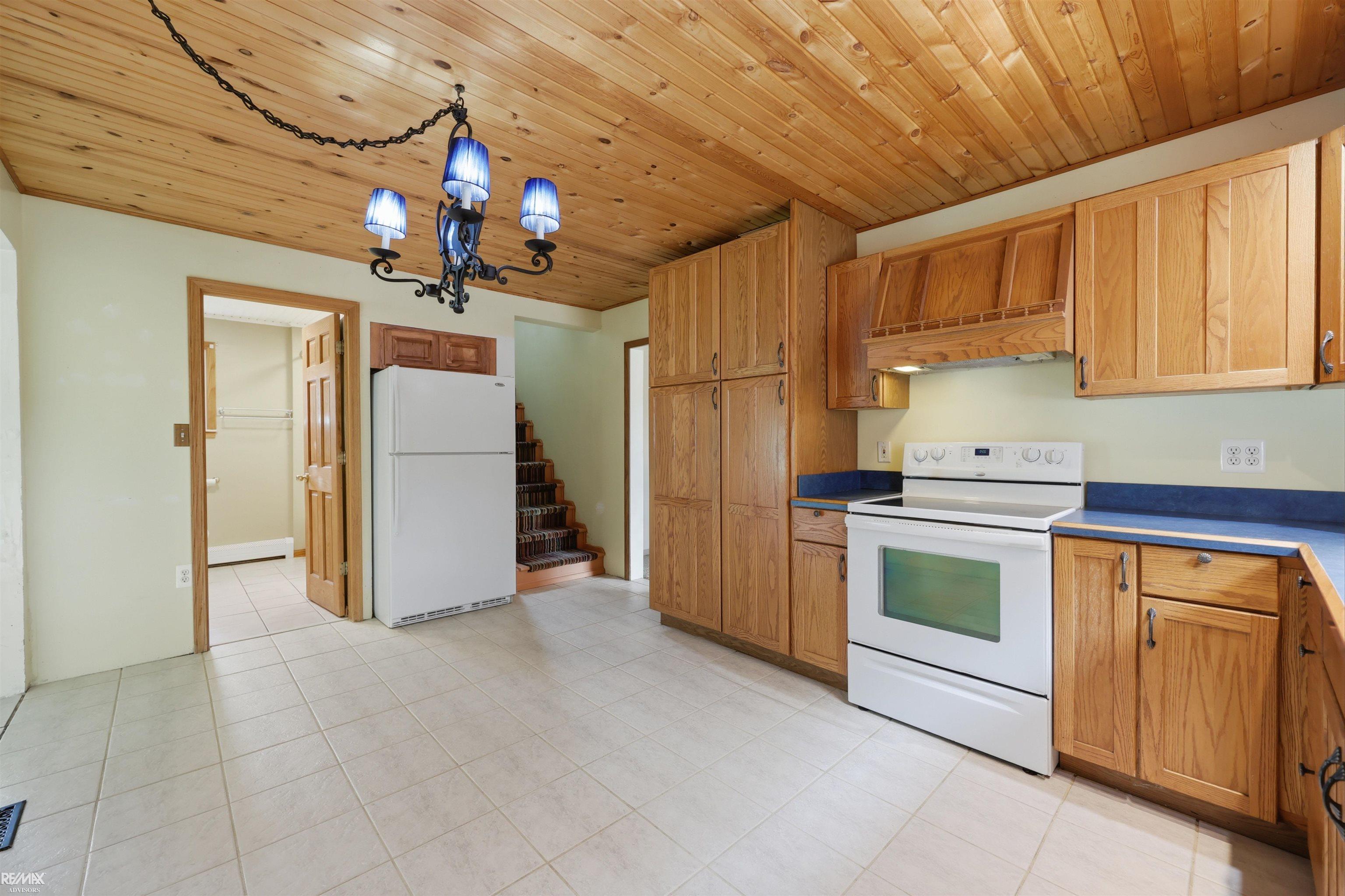 8938 Marsh Road Algonac, MI 48001 - Photo 10 of 36 Gallery Image 10