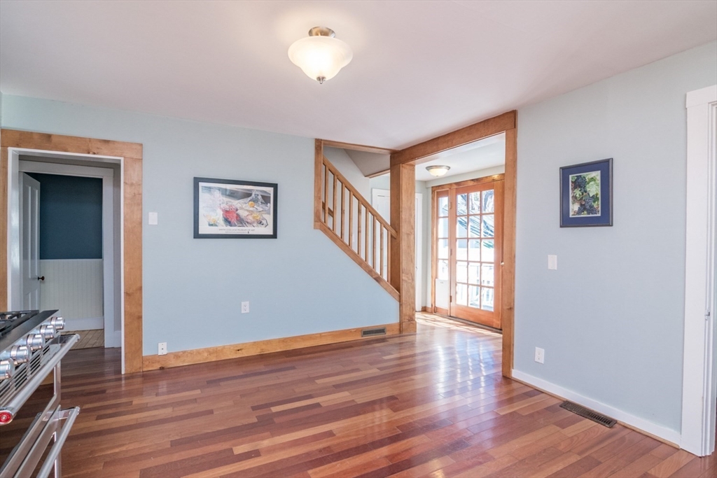 31 Lilly Street Northampton, MA 01062 - Photo 11 of 37