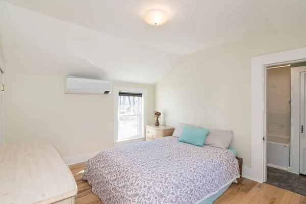 $599,000 | 31 Lilly Street, Northampton, MA 01062