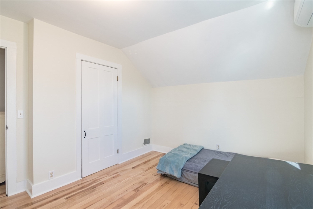 31 Lilly Street Northampton, MA 01062 - Photo 21 of 37