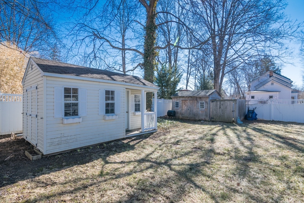 31 Lilly Street Northampton, MA 01062 - Photo 27 of 37