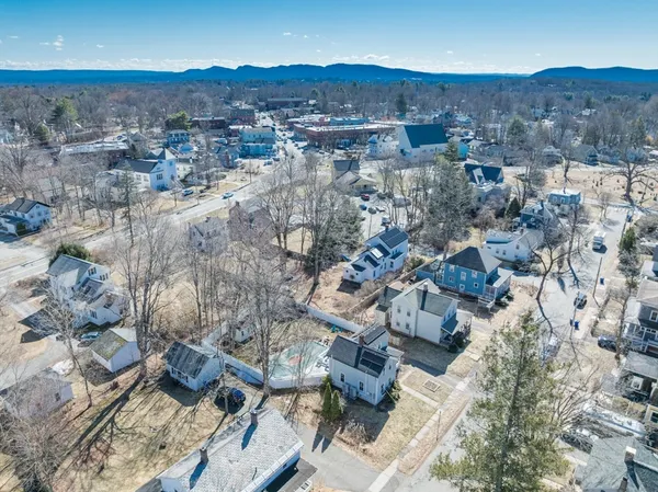 $599,000 | 31 Lilly Street, Northampton, MA 01062