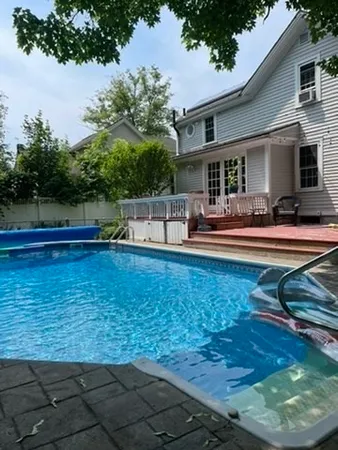 $599,000 | 31 Lilly Street, Northampton, MA 01062