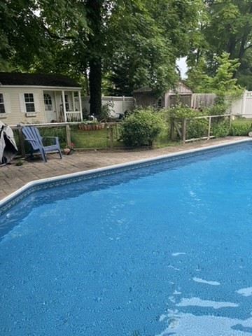 31 Lilly Street Northampton, MA 01062 - Photo 39 of 39 a front view of a house with garden