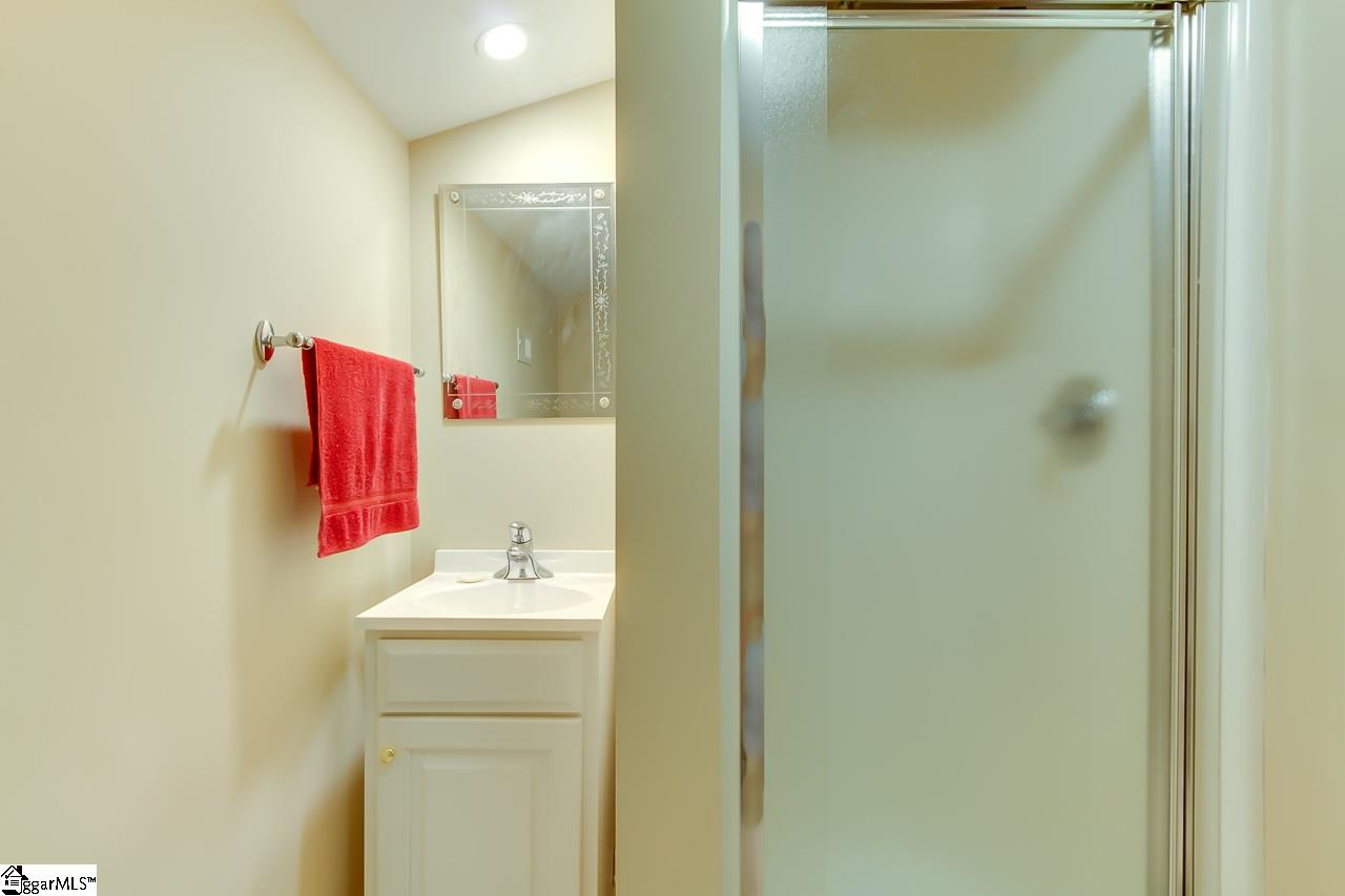 84 Fort Lindley Road Laurens, SC 29360 - Photo 20 of 26