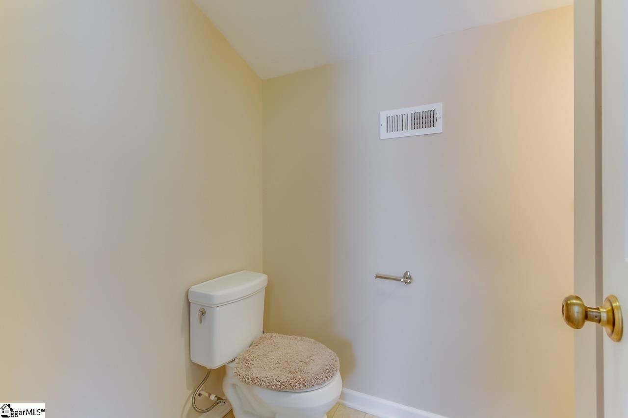 84 Fort Lindley Road Laurens, SC 29360 - Photo 21 of 26
