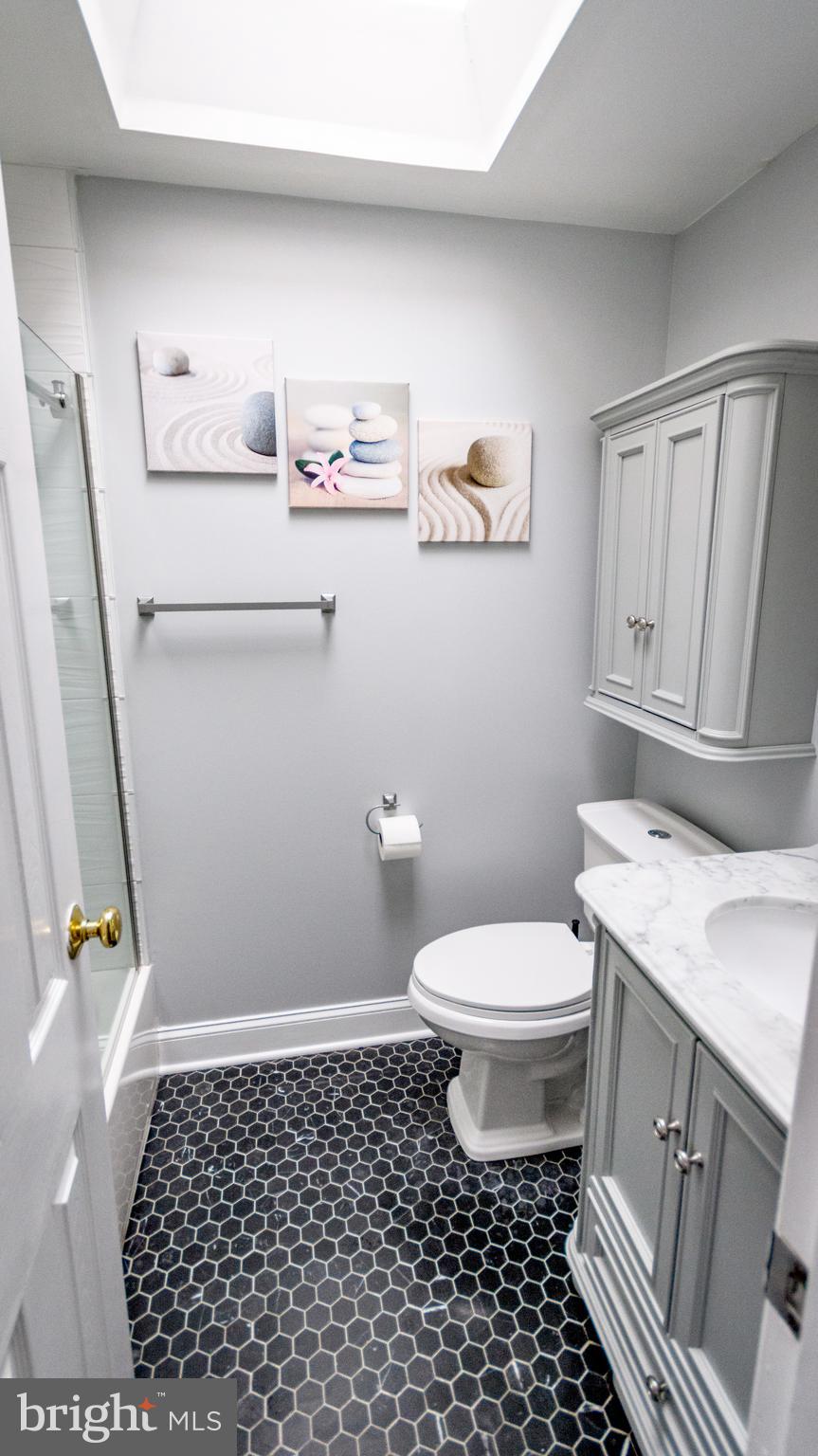 12424 Barbary Road Philadelphia, PA 19154 - Photo 18 of 28