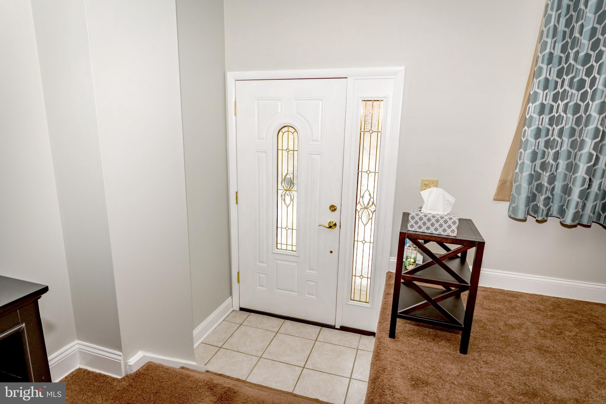 12424 Barbary Road Philadelphia, PA 19154 - Photo 4 of 28