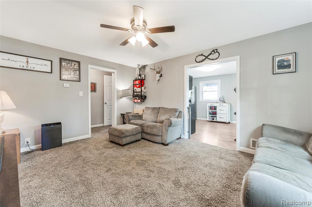 4431 East Mt Morris Road Mount Morris, MI 48458 - Photo 5 of 20