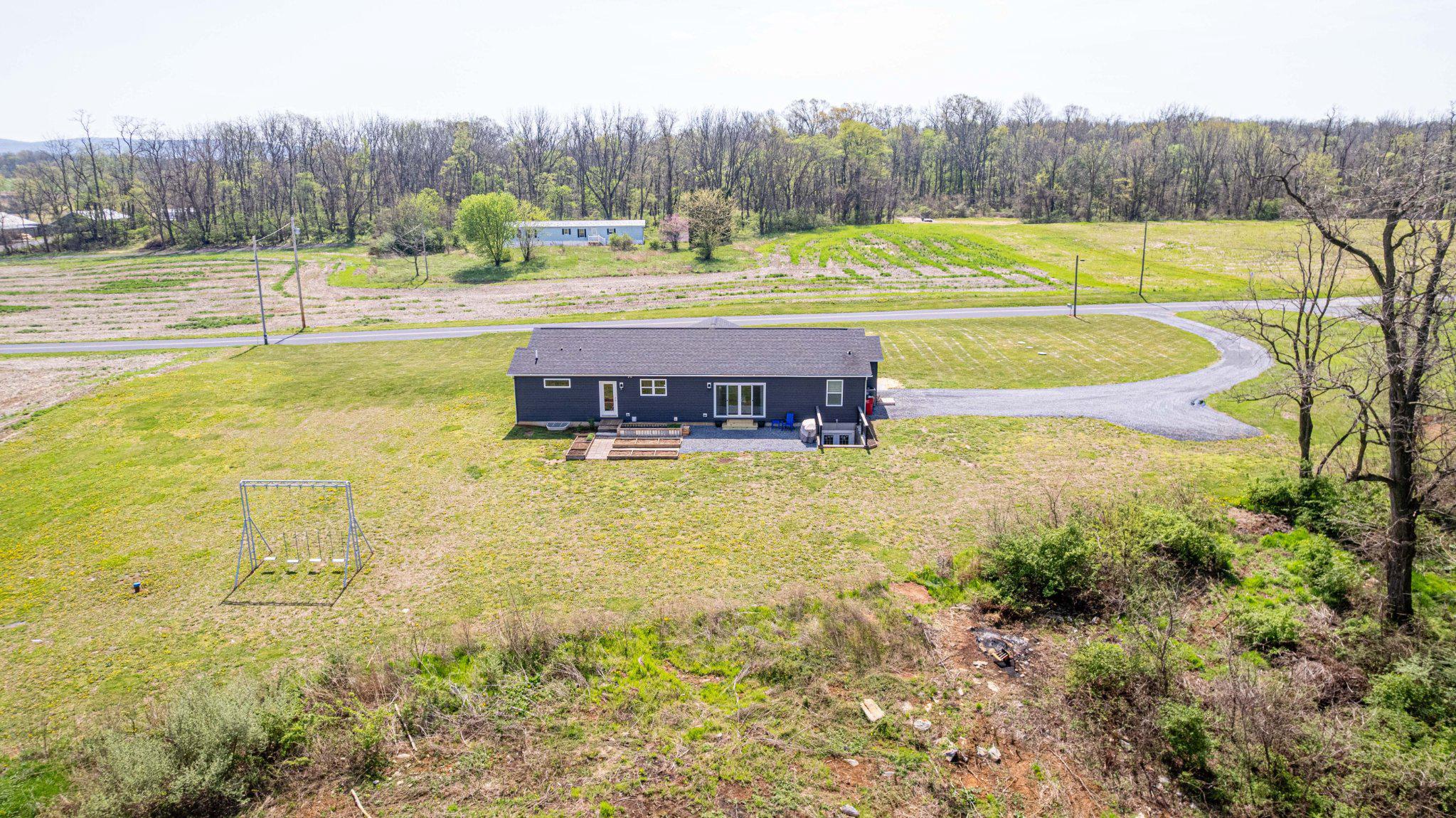 6261 Sheller Road Chambersburg, PA 17202 - Photo 11 of 52 Back Yard