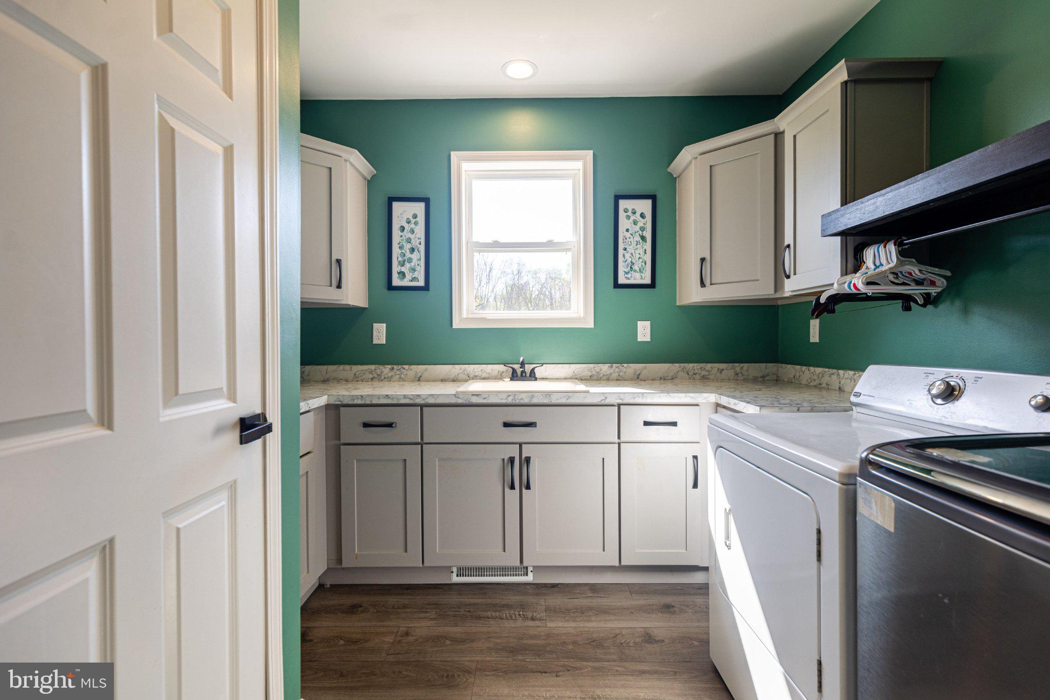 6261 Sheller Road Chambersburg, PA 17202 - Photo 43 of 52 Laundry Room