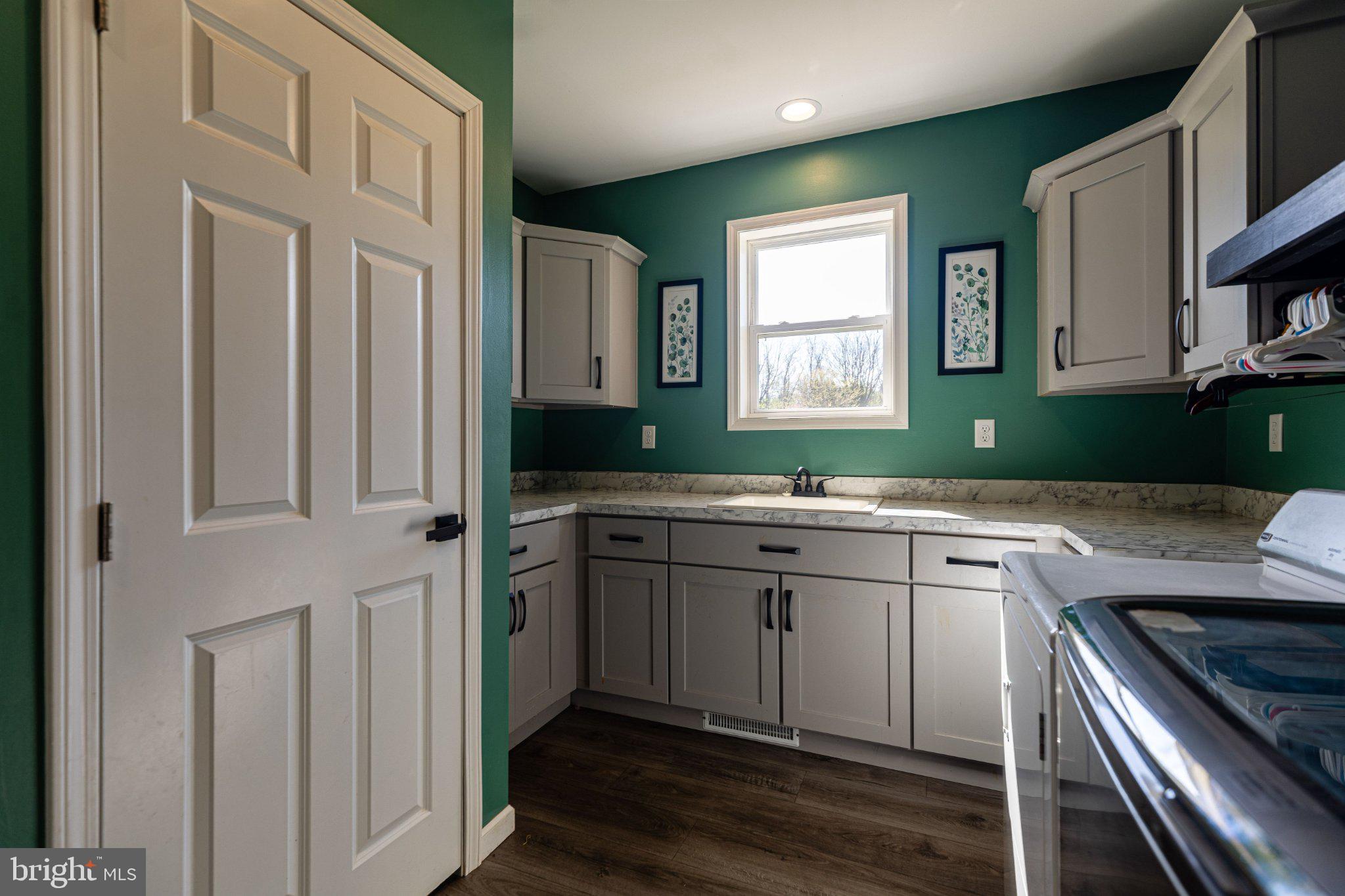 6261 Sheller Road Chambersburg, PA 17202 - Photo 45 of 52 Laundry Room