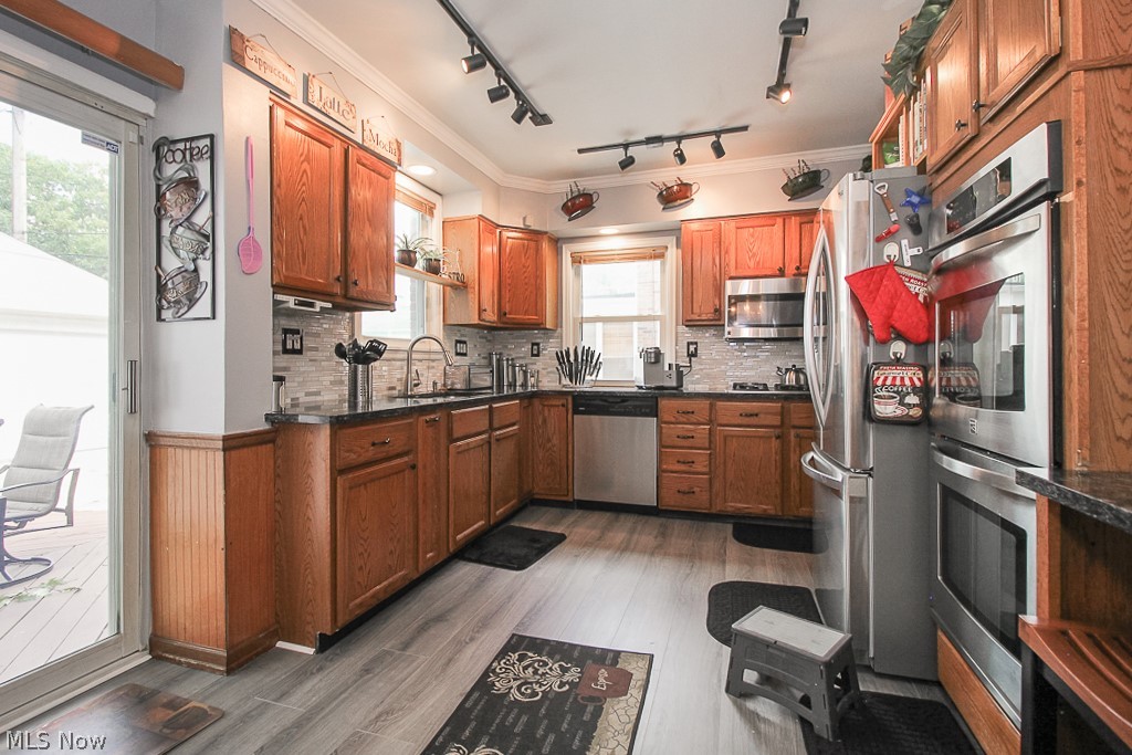 3785 Hillbrook Road Cleveland, OH 44118 - Photo 13 of 35 Gallery Image 13