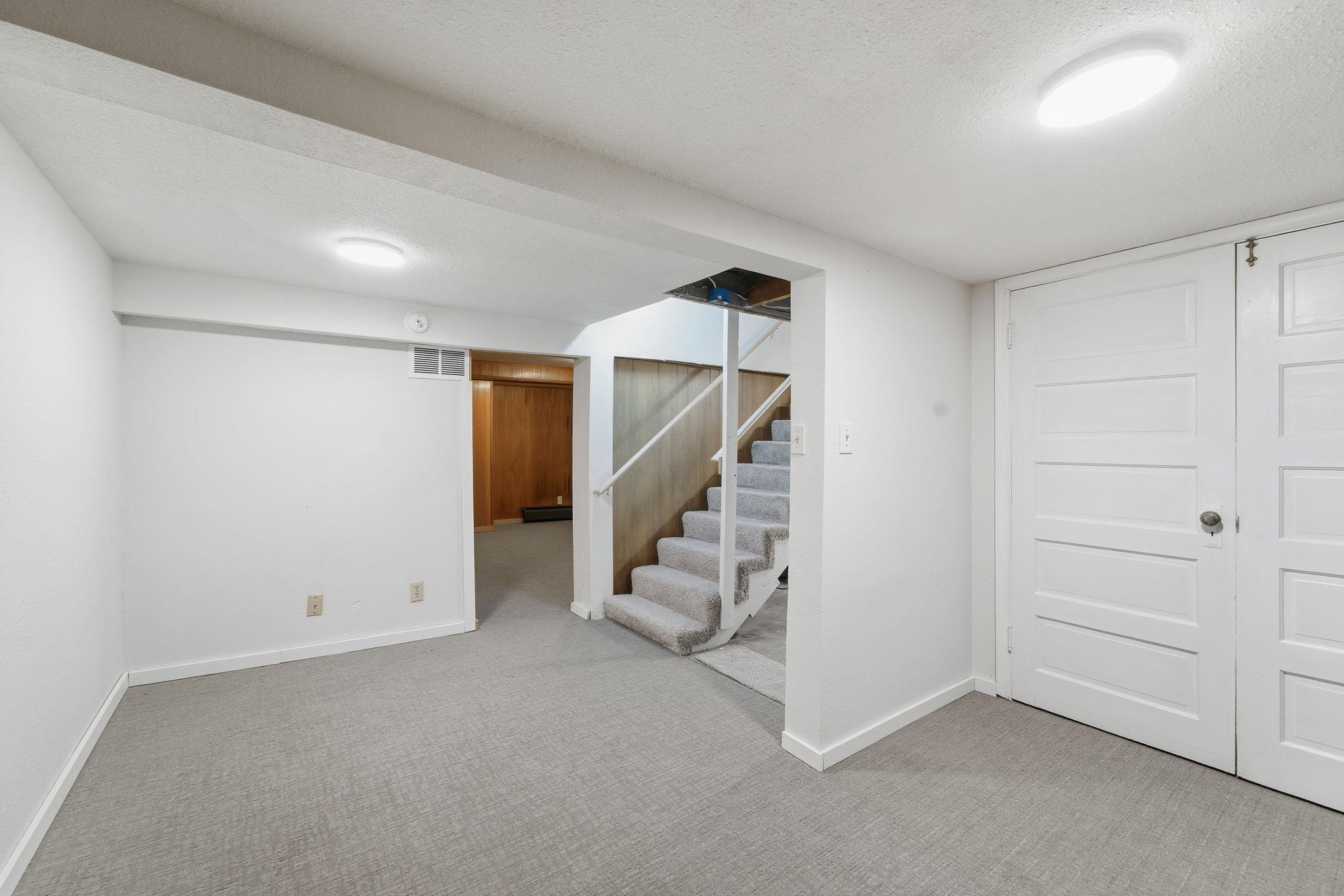 2617 West Cleveland Avenue Spokane, WA 99205 - Photo 16 of 48