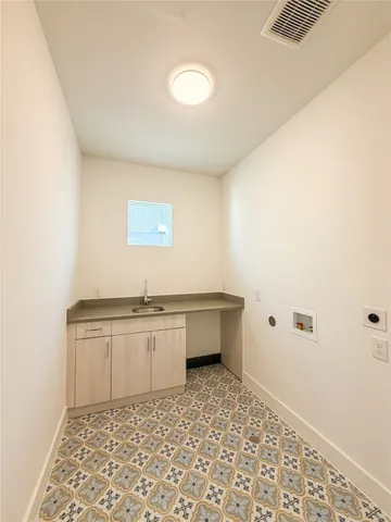 $949,000 | 11603 Royal Plain Avenue, Houston, TX 77082