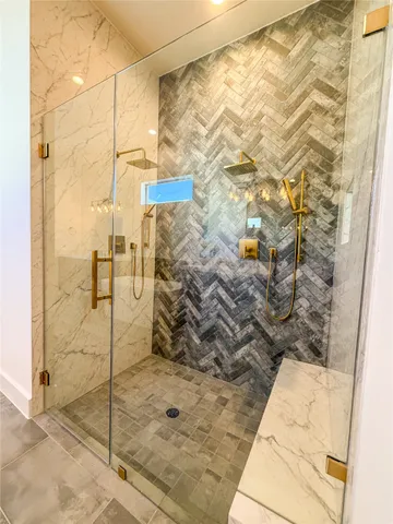 $949,000 | 11603 Royal Plain Avenue, Houston, TX 77082